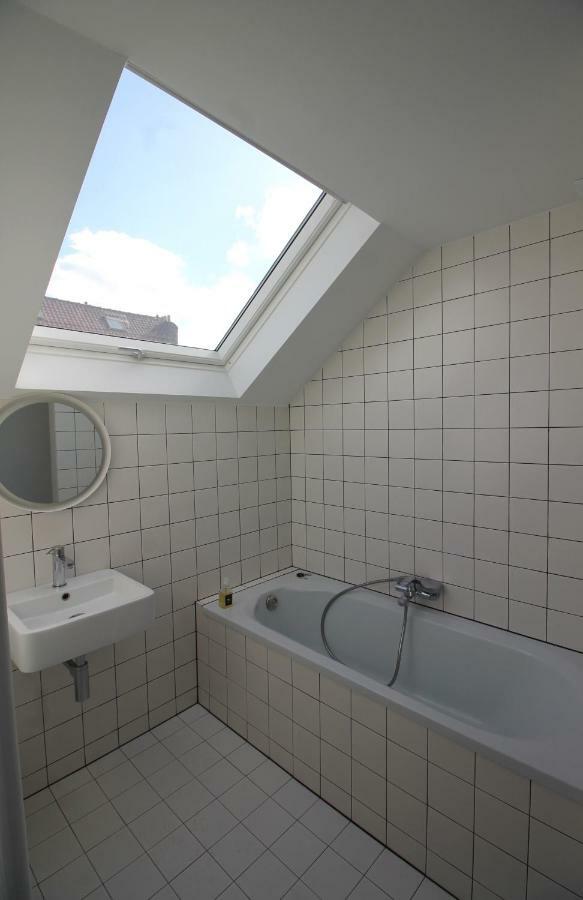 Canopee Guesthouse Ixelles Kültér fotó
